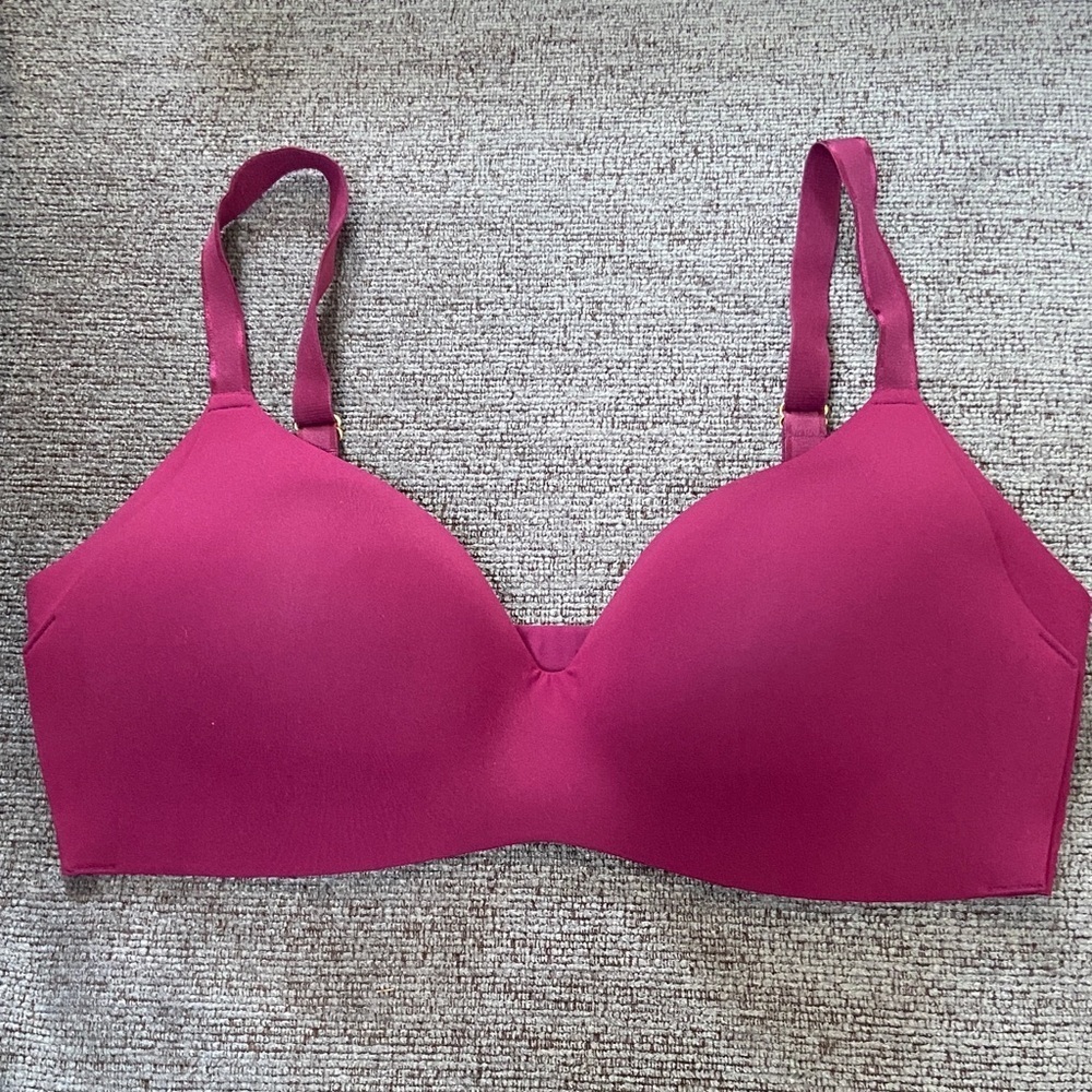 Knix wingwoman bra. Burgundy. Size 4​​​